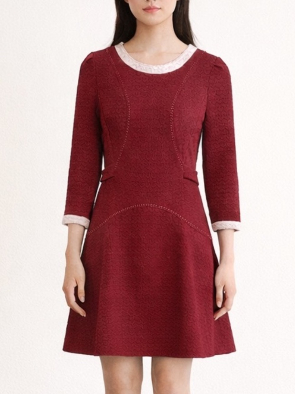 🇰🇷 ON & ON Fit & Flare Knit Dress M Burgundy Pearl Trim